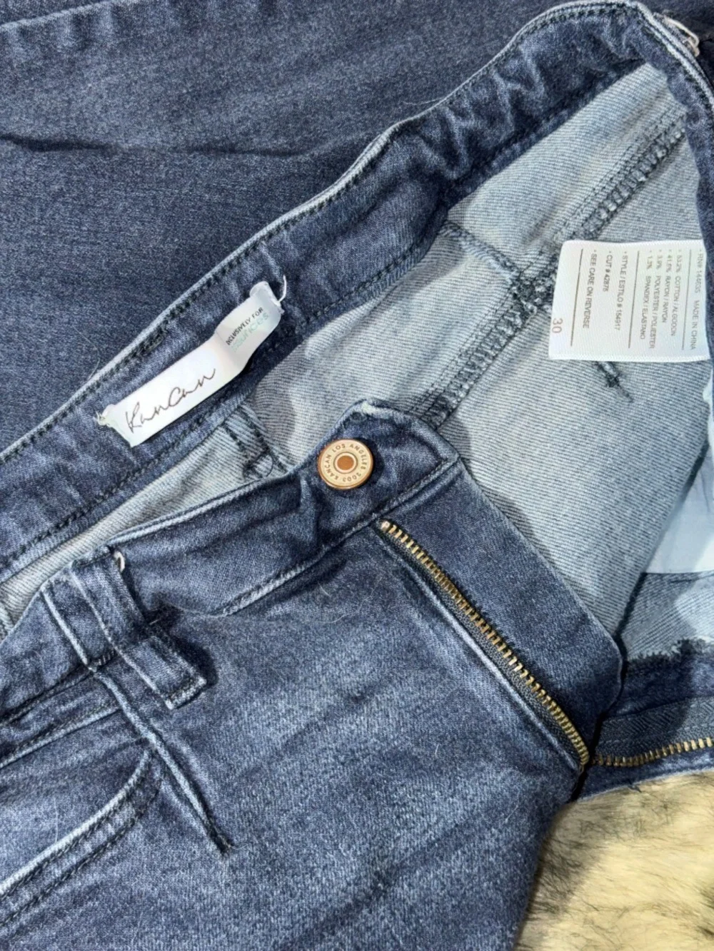 KANCAN // Skinny Jeans // Size 30 - Picture 3 of 3